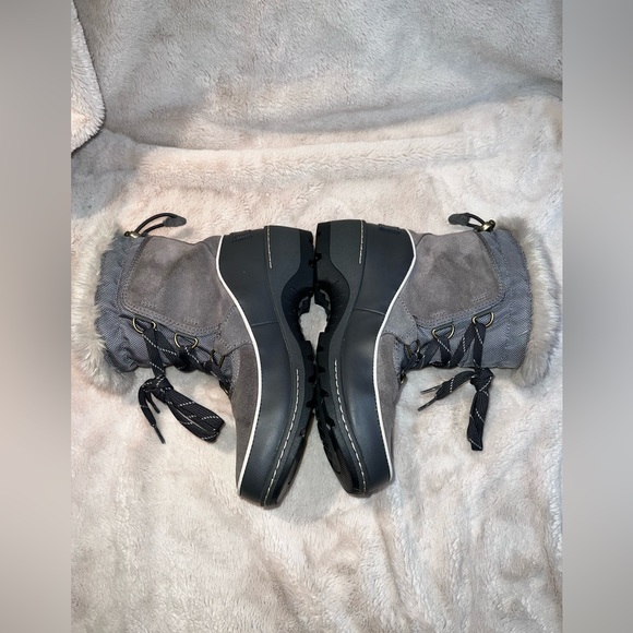 Sorel Tivoli III High Boot size 6 - Picture 4 of 6